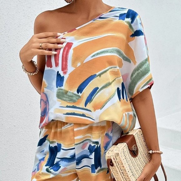 Multicolor Preppy Womens Brush Print One Shoulder Batwing Sleeve Top & Shorts - Picture 5 of 5